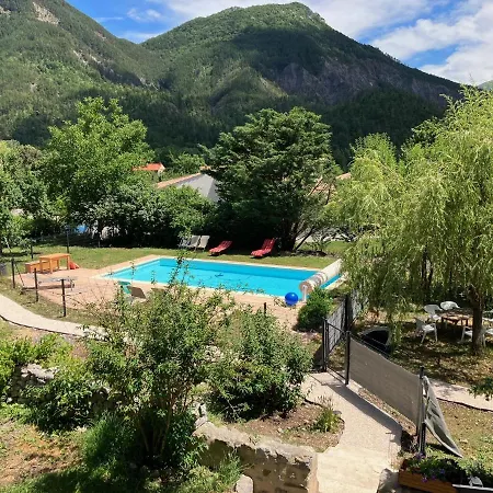 فندق مبيت وإفطار La Maison Des Hotes