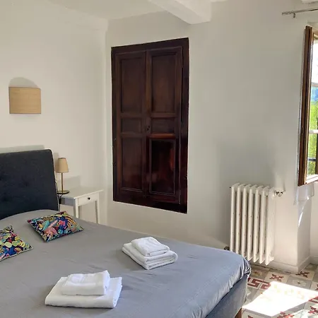 La Maison Des Hotes Bed & Breakfast *