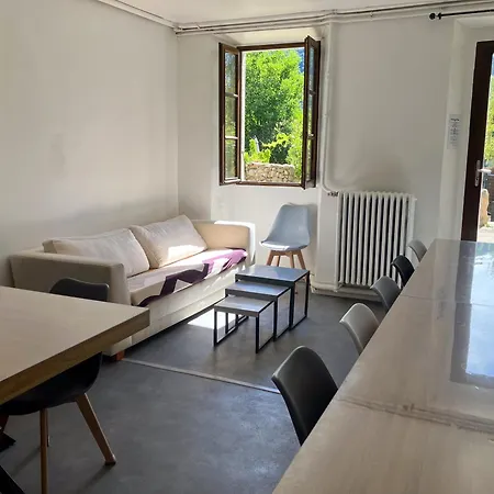 Bed & Breakfast La Maison Des Hotes La Motte-du-Caire