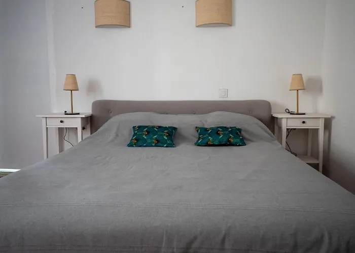 La Maison Des Hôtes *