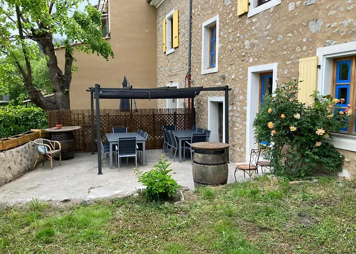 Couette-café La Maison Des Hôtes *