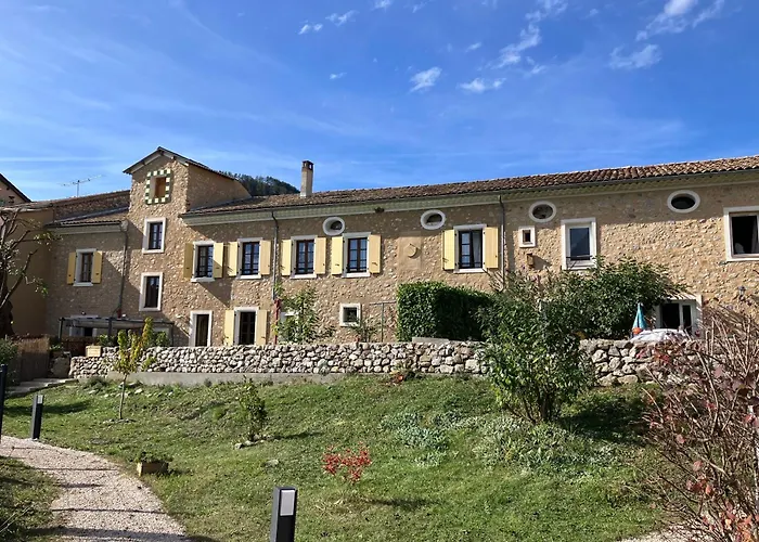 Couette-café La Maison Des Hôtes *