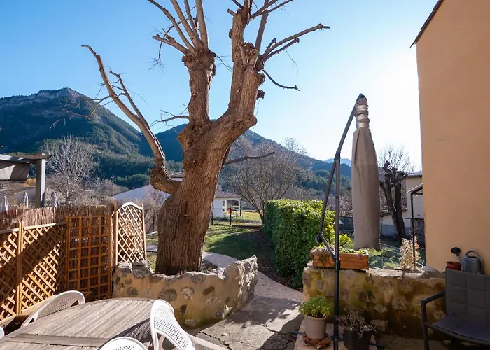 La Maison Des Hôtes * La Motte-du-Caire